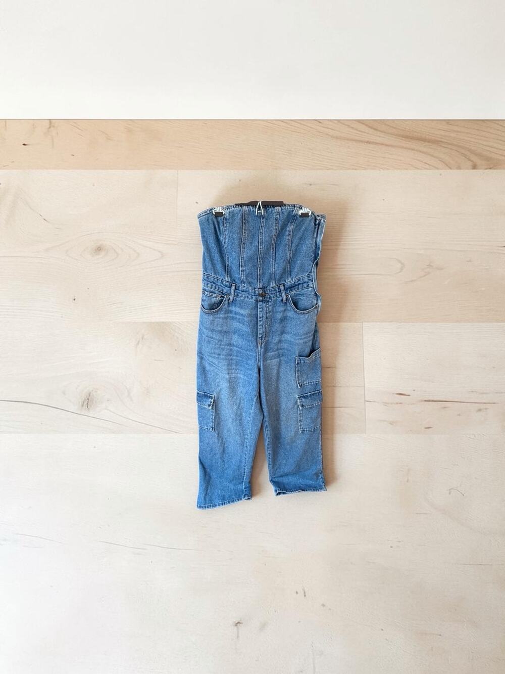 Wild Fable size small jumper/overalls w/call out***